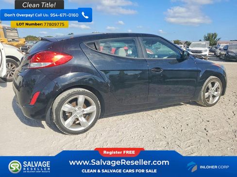 Used 2013 Hyundai Veloster image 4
