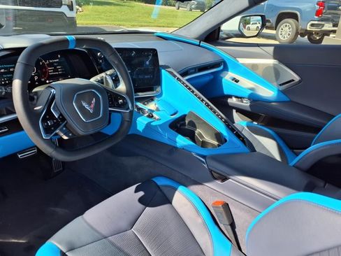 Used 2024 Chevrolet Corvette Stingray Premium Conv w/ 3LT image 10