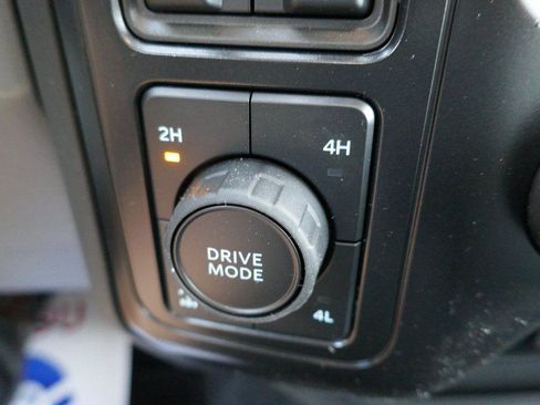 New 2026 Ford F250 XLT w/ XLT Premium Package AWD/4WD image 24