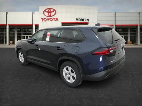 New 2026 Toyota Grand Highlander AWD Hybrid image 13