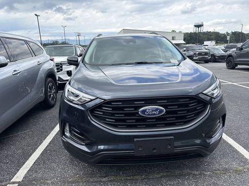 Used 2022 Ford Edge SEL w/ Sport Appearance Package AWD/4WD image 4