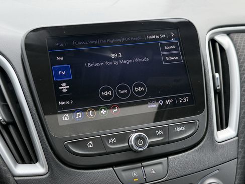 Used 2023 Chevrolet Malibu LT image 20