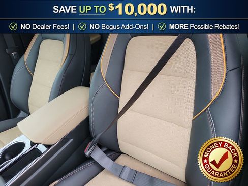 New 2026 Chevrolet Equinox ACTIV w/ LPO, Floor Liner Package AWD/4WD image 18
