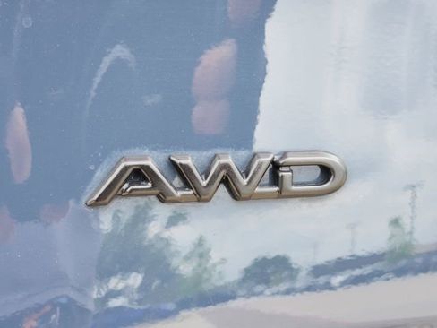 Used 2025 Toyota Grand Highlander AWD image 9