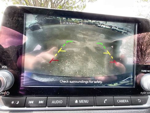 Used 2023 Nissan Sentra SR w/ Electronics Package image 14