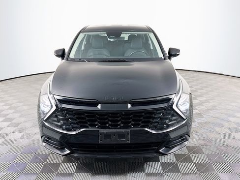 Used 2023 Kia Sportage EX FWD image 2