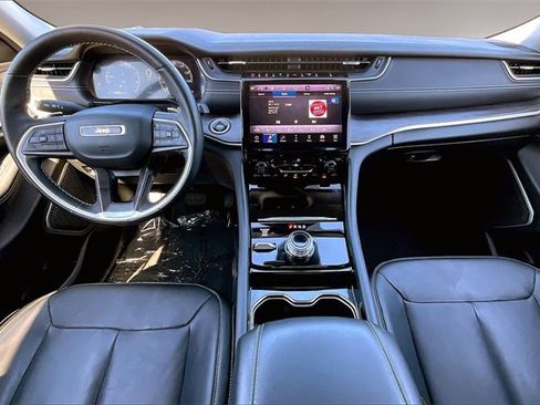 Used 2021 Jeep Grand Cherokee L Limited image 7