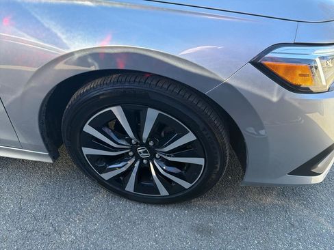 Used 2024 Honda Civic EX image 4