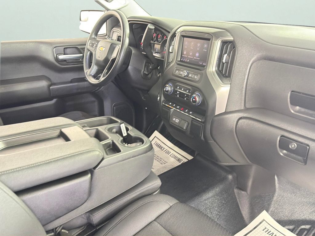 Certified 2025 Chevrolet Silverado 1500 W/T RWD image 45