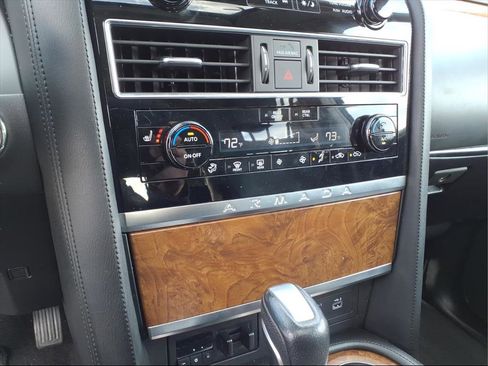 Used 2023 Nissan Armada SL w/ Captain's Chairs Package image 17