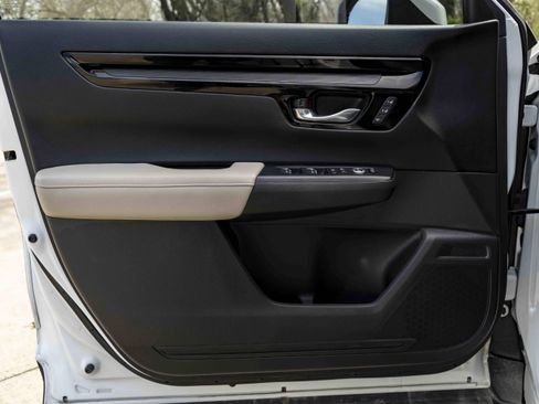 Used 2023 Honda CR-V EX-L image 37