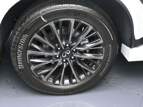 New 2026 INFINITI QX80 Autograph image 5