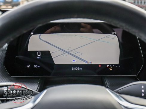 Used 2025 Chevrolet Equinox LT image 28