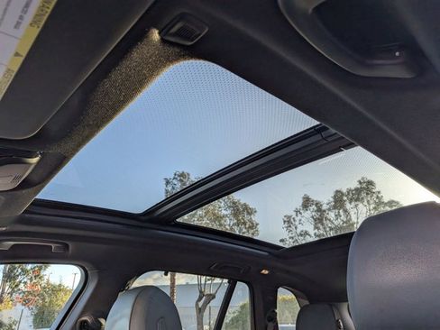 Used 2022 BMW X5 xDrive40i w/ Executive Package image 13