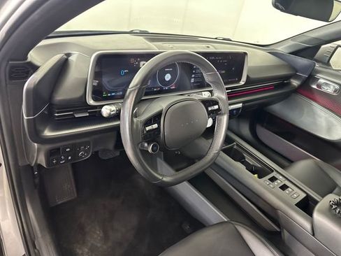 Used 2023 Hyundai Ioniq 6 SEL image 13