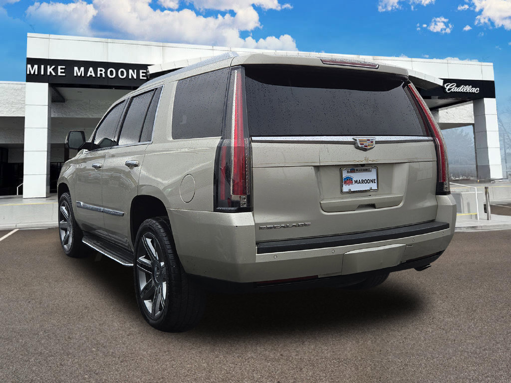Used 2015 Cadillac Escalade Luxury AWD/4WD image 4