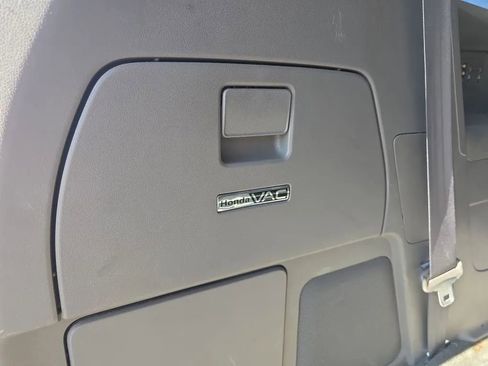 Used 2016 Honda Odyssey SE image 53