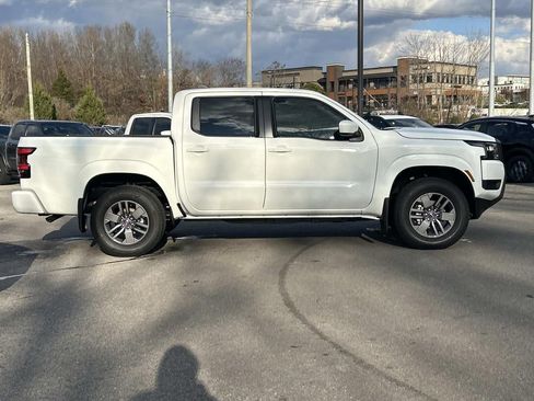 New 2026 Nissan Frontier SV w/ All-Weather Content Package AWD/4WD image 8