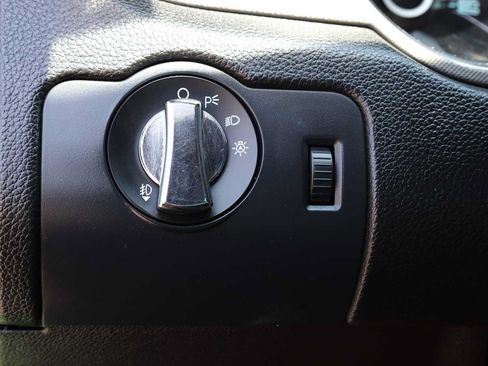 Used 2013 Ford Mustang GT RWD image 25