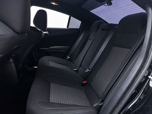 Used 2019 Dodge Charger GT w/ Blacktop Package image 34