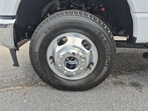 New 2026 Ford F350 XL w/ 360-Degree Camera Package image 15