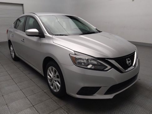 Used 2019 Nissan Sentra SV FWD image 13