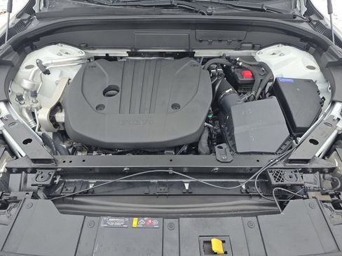 Used 2023 Volvo XC60 B5 Plus w/ Climate Package image 17