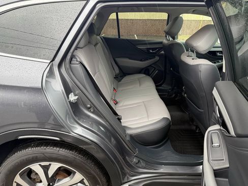 Used 2021 Subaru Outback Limited image 27