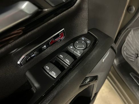 Certified 2023 GMC Sierra 1500 AT4 w/ Technology Package AWD/4WD image 16