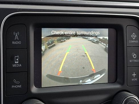 Used 2024 RAM 1500 Classic SLT image 24