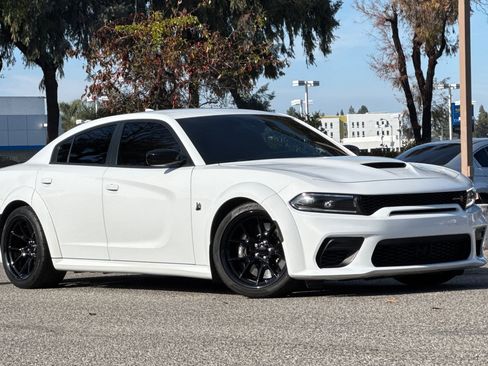 Used 2023 Dodge Charger Scat Pack image 2