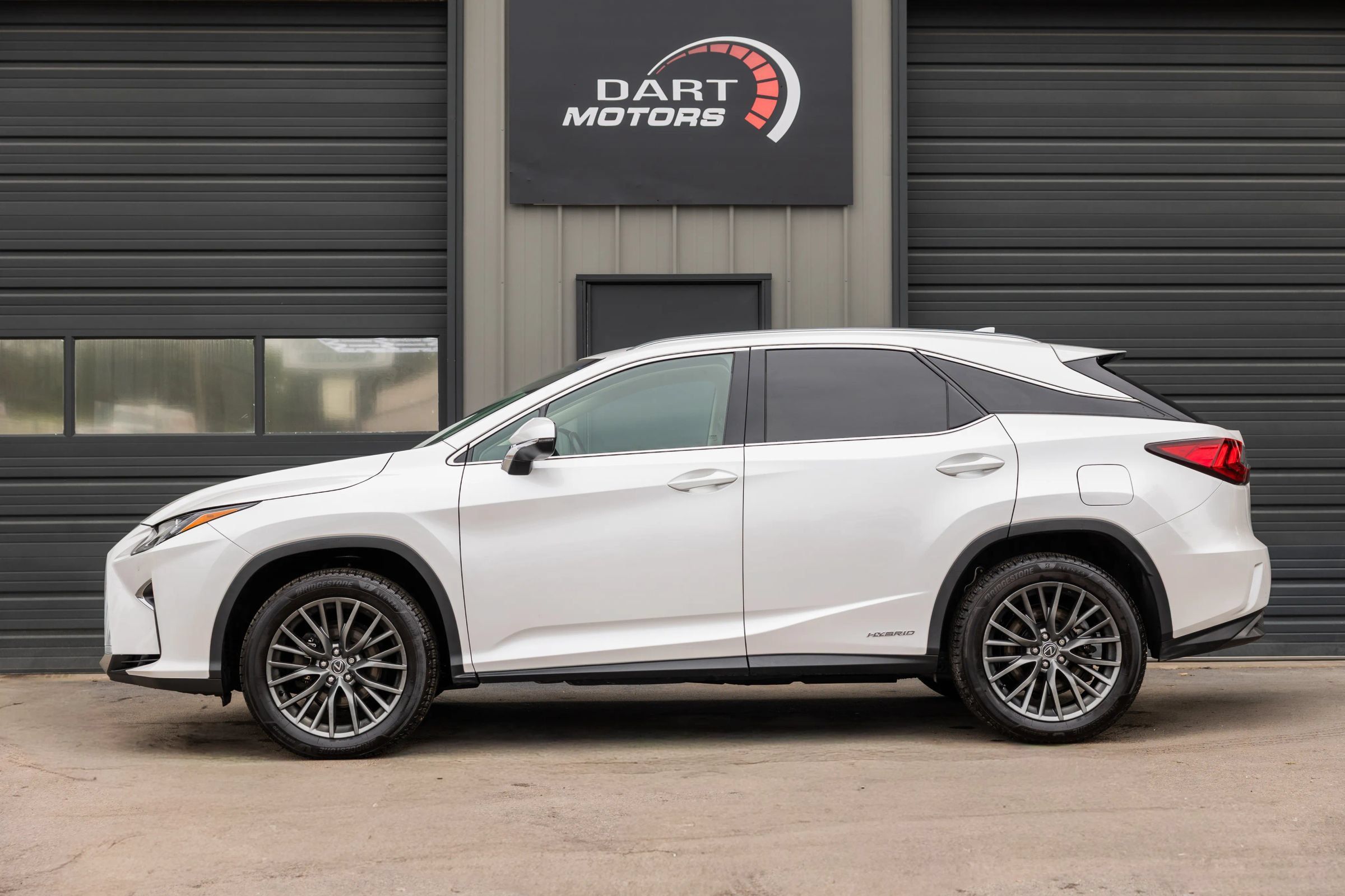 Used 2019 Lexus RX 450h AWD w/ Navigation Package image 4