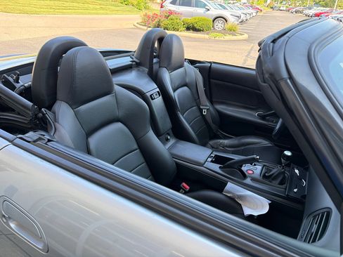 Used 2007 Honda S2000 image 27