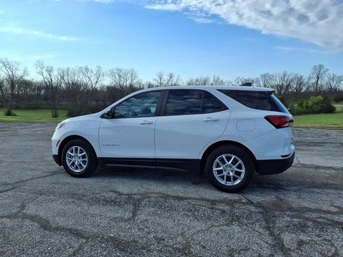 Used 2024 Chevrolet Equinox LS w/ LS Convenience Package FWD image 35