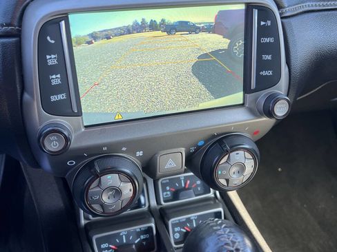 Used 2015 Chevrolet Camaro SS image 12