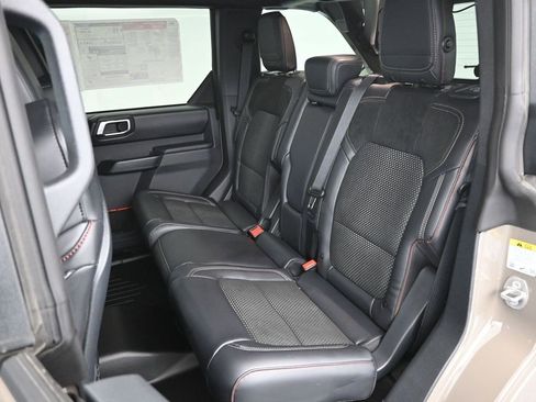 New 2025 Ford Bronco Raptor w/ Interior Carbon Fiber Pack AWD/4WD image 12