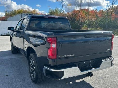 Certified 2022 Chevrolet Silverado 1500 LT image 5