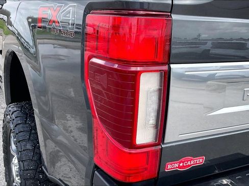 Used 2020 Ford F250 Platinum w/ FX4 Off-Road Package image 20