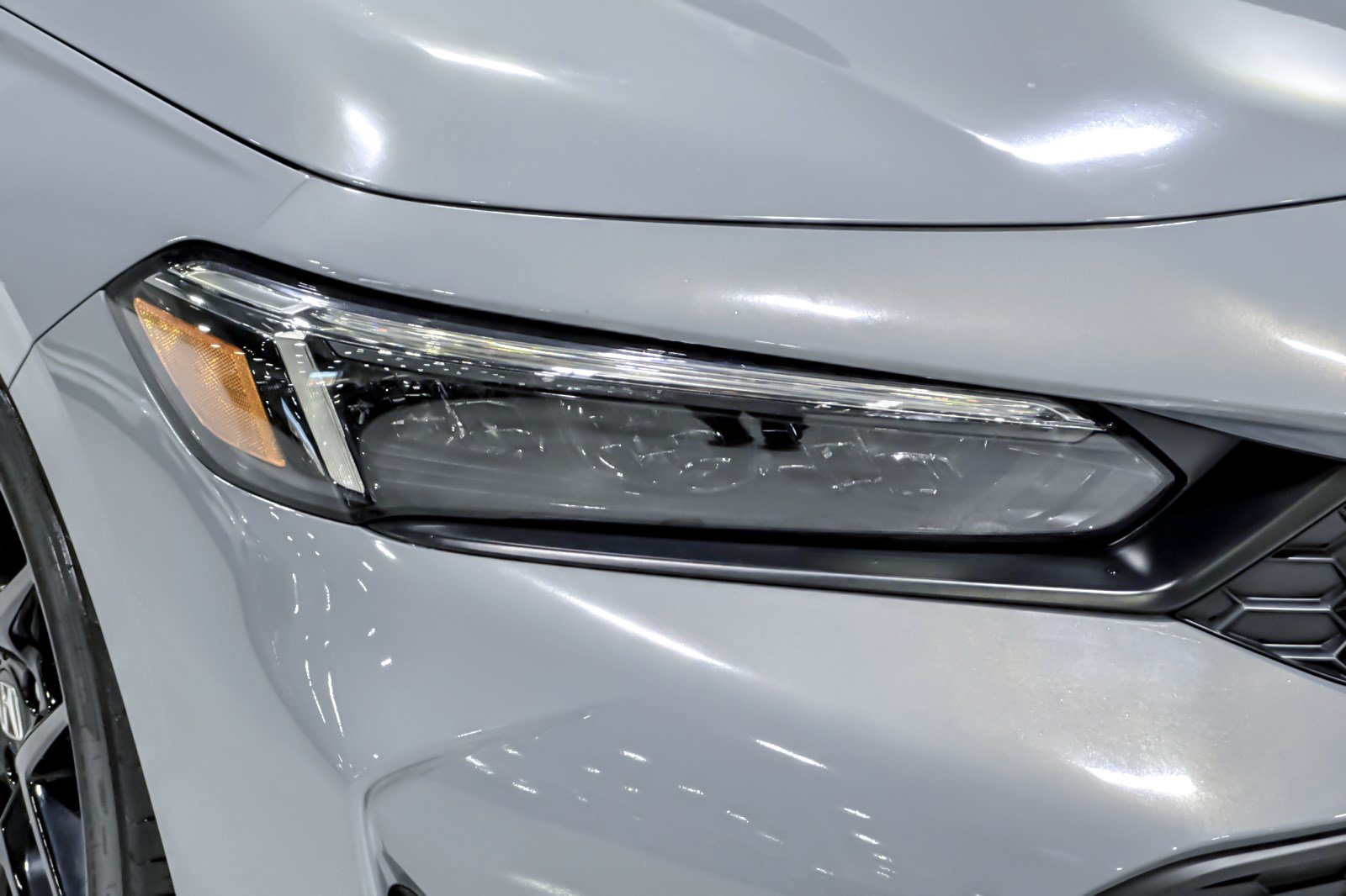 Used 2025 Honda Civic Sport image 12