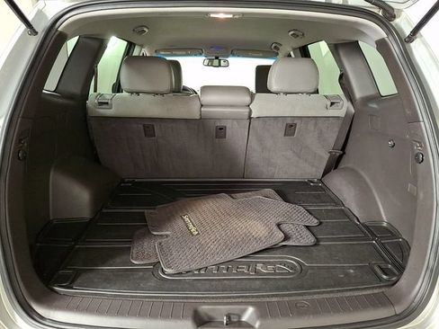 Used 2012 Hyundai Santa Fe SE AWD/4WD image 28