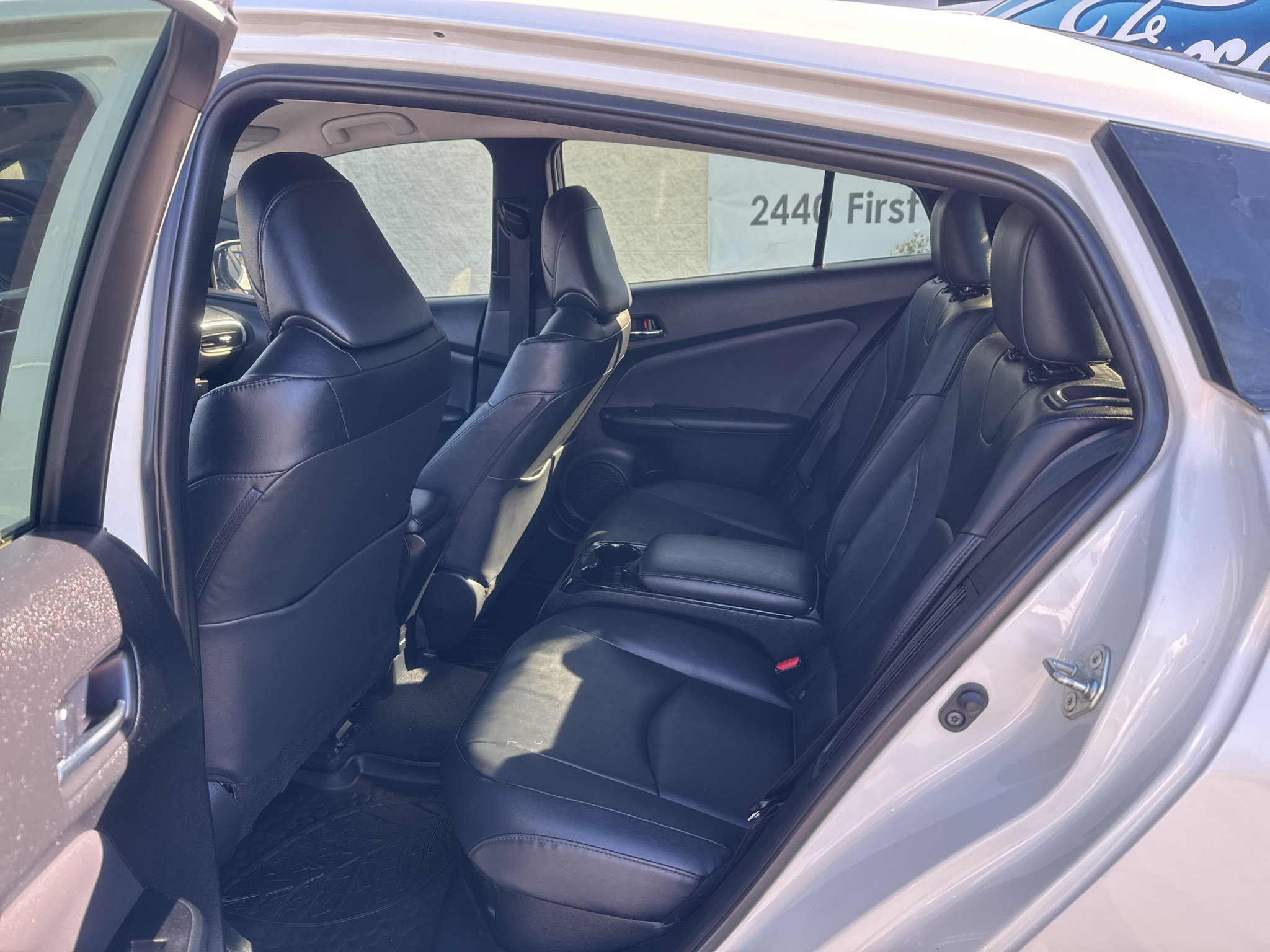Used 2017 Toyota Prius Prime Premium FWD image 17