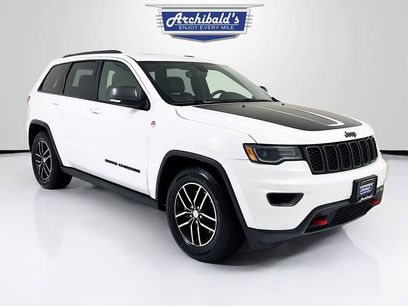 Used 2018 Jeep Grand Cherokee Trailhawk w/ Trailhawk Luxury Group