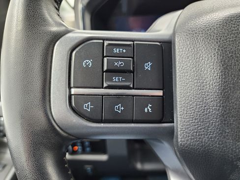 Used 2024 Ford F250 Lariat w/ Chrome Package image 19