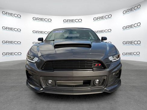 Used 2016 Ford Mustang GT Premium RWD image 2