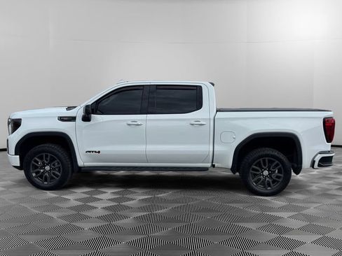 Used 2022 GMC Sierra 1500 AT4 w/ AT4 Premium Package AWD/4WD image 2