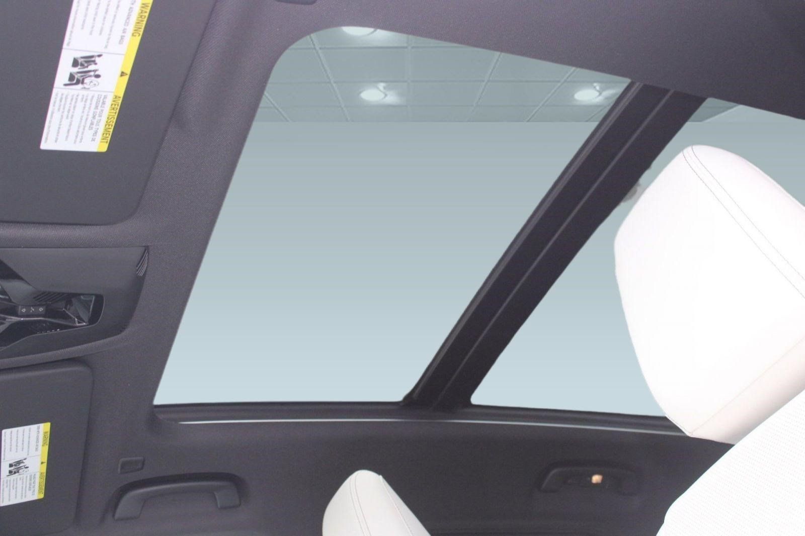 Used 2026 BMW X1 xDrive28i w/ Convenience Package AWD/4WD image 15