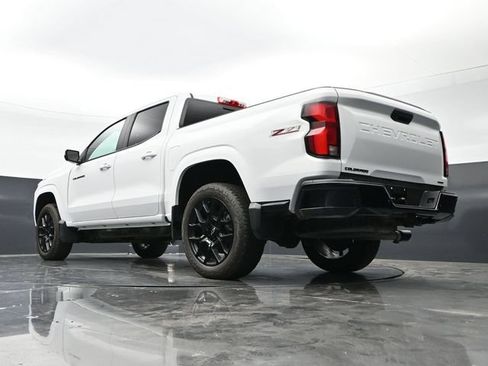 Used 2024 Chevrolet Colorado Z71 w/ LPO, Dark Essentials Package AWD/4WD image 45