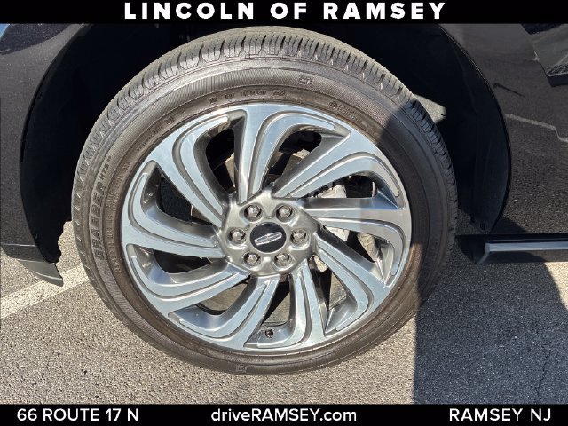 Certified 2023 Lincoln Navigator Reserve AWD/4WD image 28