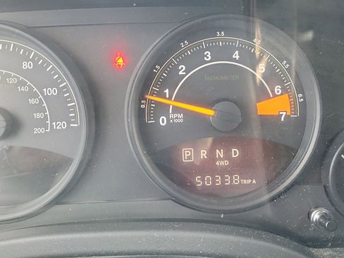 Used 2016 Jeep Compass 75th Anniversary w/ Power Value Group image 23