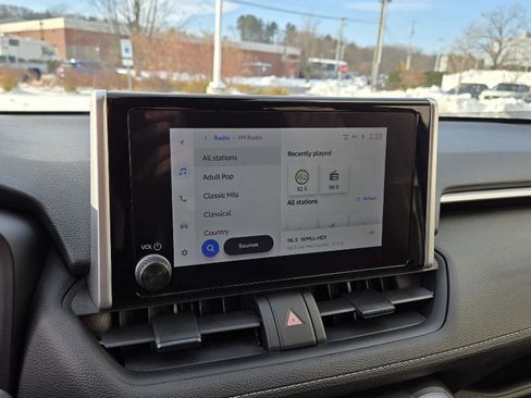 Used 2023 Toyota RAV4 XLE image 25